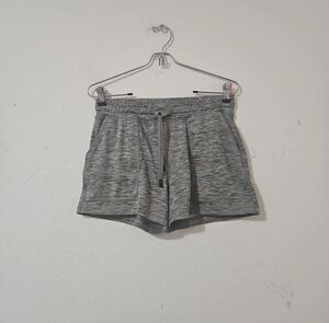Title Nine Break a Sweat 3" Size XS Women